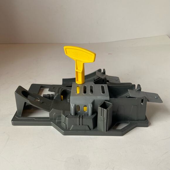 Mattel Hot Wheels 2011 Energy Track Piece Loop Accelerator Replacement Part - Picture 2 of 5